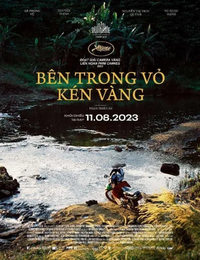 Bên Trong Vỏ Kén VàngHình bìa